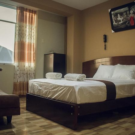 Hotel Real Чимботе Екстериор снимка