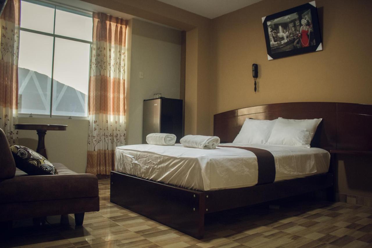 Hotel Real Чимботе Екстериор снимка