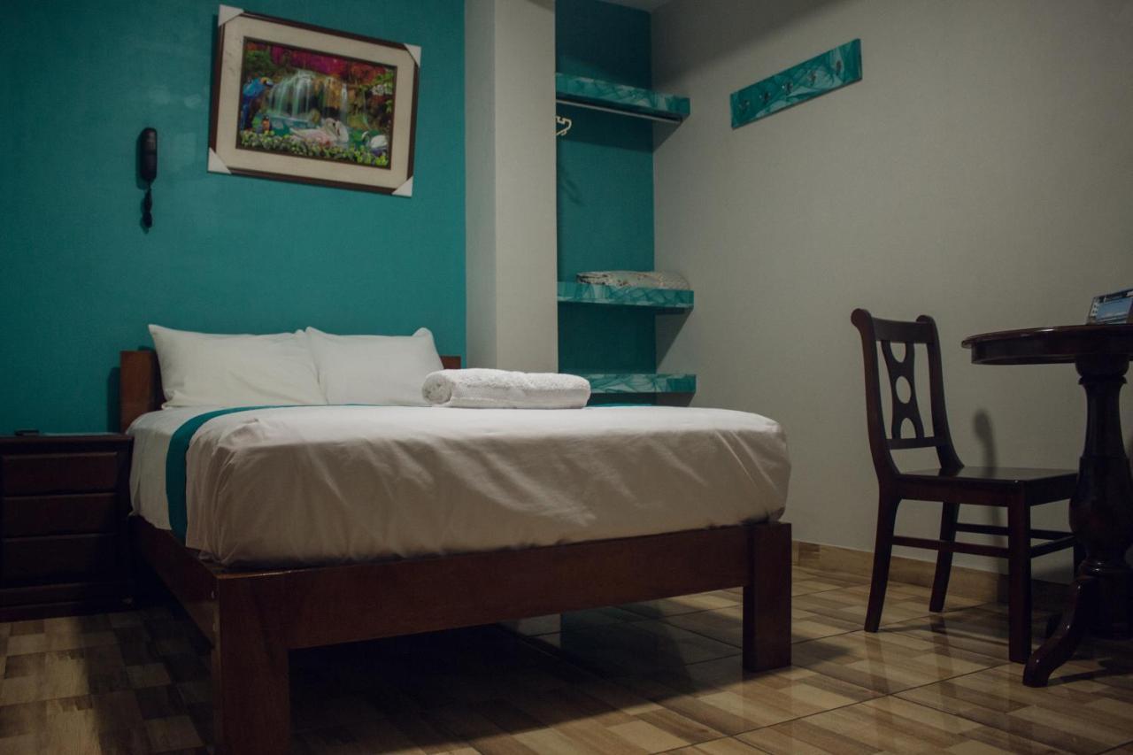 Hotel Real Чимботе Екстериор снимка